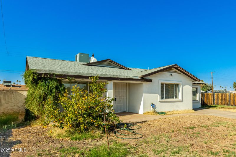 214 W June Cir, Mesa, AZ 85201
