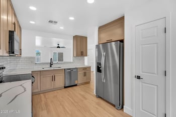 2140 Agrarian Hills Dr, Queen Creek, AZ 85142
