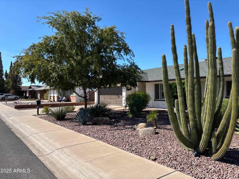 2140 Apollo Ave, Tempe, AZ 85283