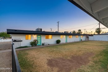 2140 Heatherbrae Dr, Phoenix, AZ 85015