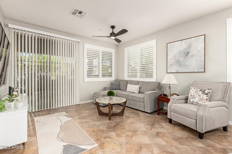 2140 Tallgrass Trl #109, Phoenix, AZ 85085