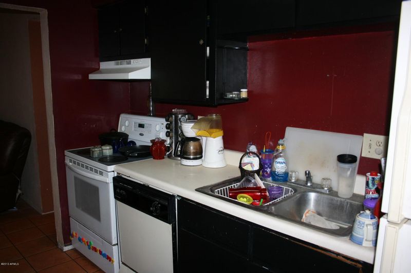2140 W 2nd St, Mesa, AZ 85201