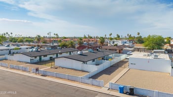 2140 W Heatherbrae Dr, Phoenix, AZ 85015