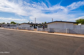 2140 W Heatherbrae Dr, Phoenix, AZ 85015