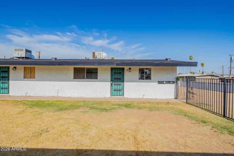 2140 W Heatherbrae Dr, Phoenix, AZ 85015