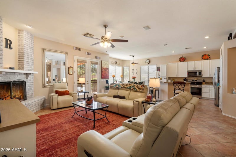 21400 90th Ln, Peoria, AZ 85382