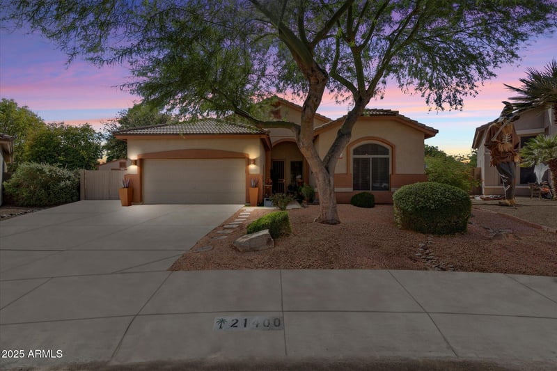 21400 90th Ln, Peoria, AZ 85382