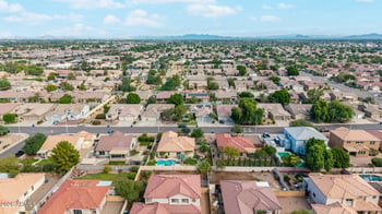2141 E Flintlock Way, Chandler, AZ 85286
