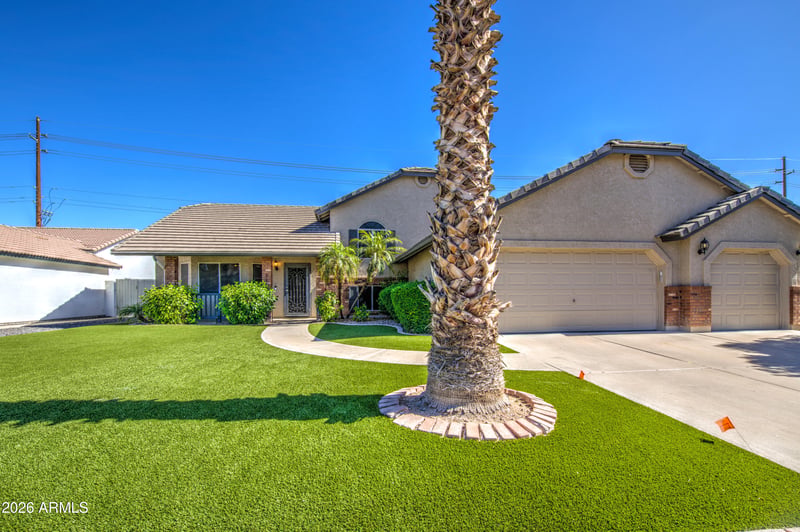 2141 Marquette Dr, Gilbert, AZ 85234