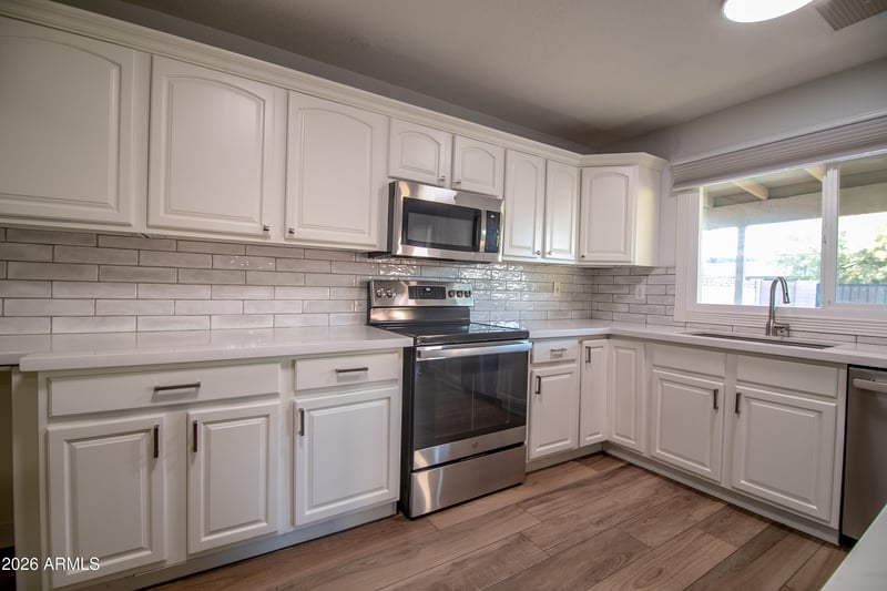 2141 E Oxford Dr, Tempe, AZ 85283