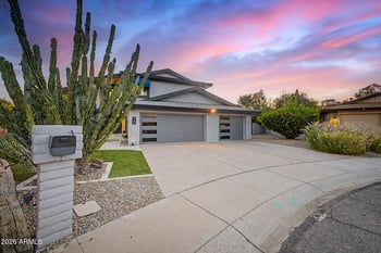 2142 Rogers St, Mesa, AZ 85202