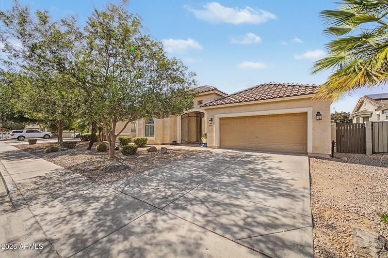 21420 Lords Way, Queen Creek, AZ 85142