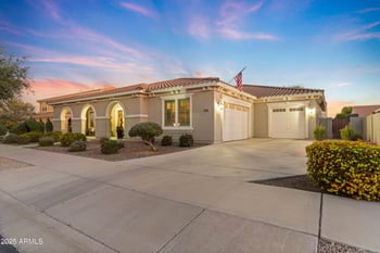 21421 Waverly Dr, Queen Creek, AZ 85142