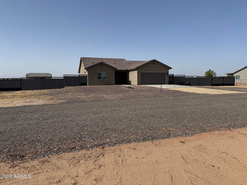 21424 Mellow St, Wittmann, AZ 85361
