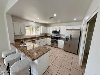 21426 33rd Dr, Phoenix, AZ 85027