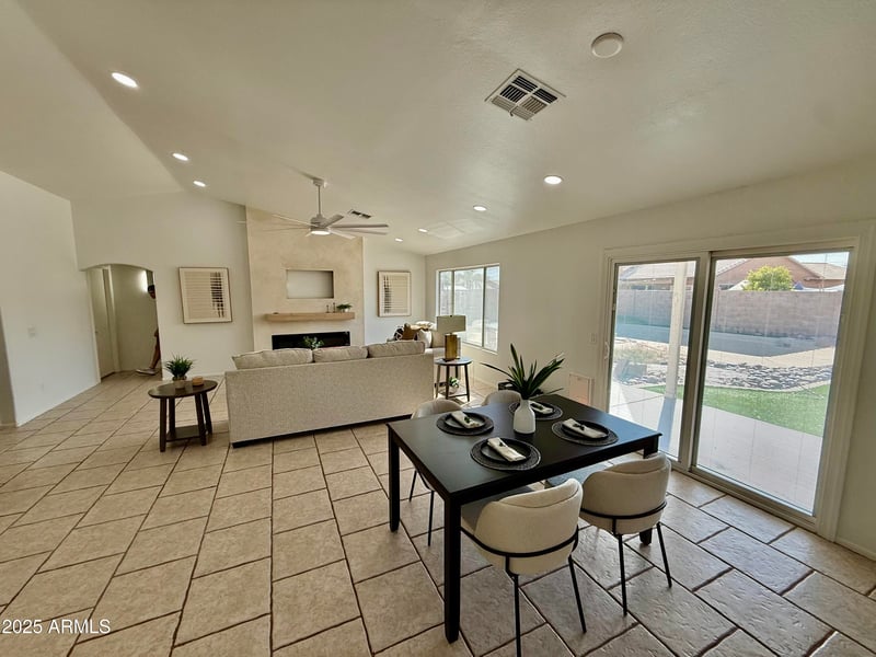 21426 33rd Dr, Phoenix, AZ 85027