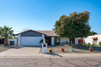 2143 Eugie Ave, Phoenix, AZ 85029