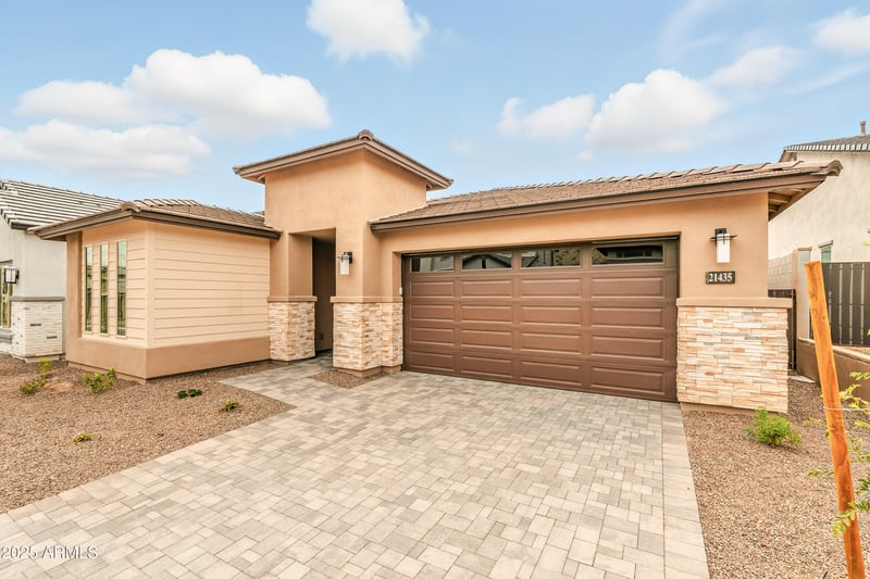 21435 Meadowbrook Ave, Buckeye, AZ 85396
