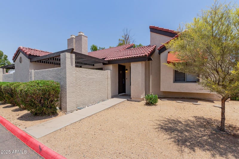 2144 Center Ln #3, Tempe, AZ 85281