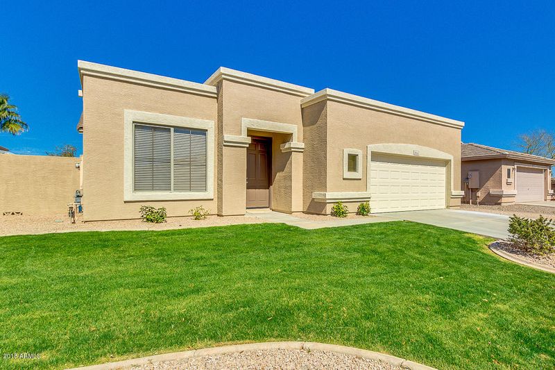 2144 E Indian Wells Dr, Chandler, AZ 85249