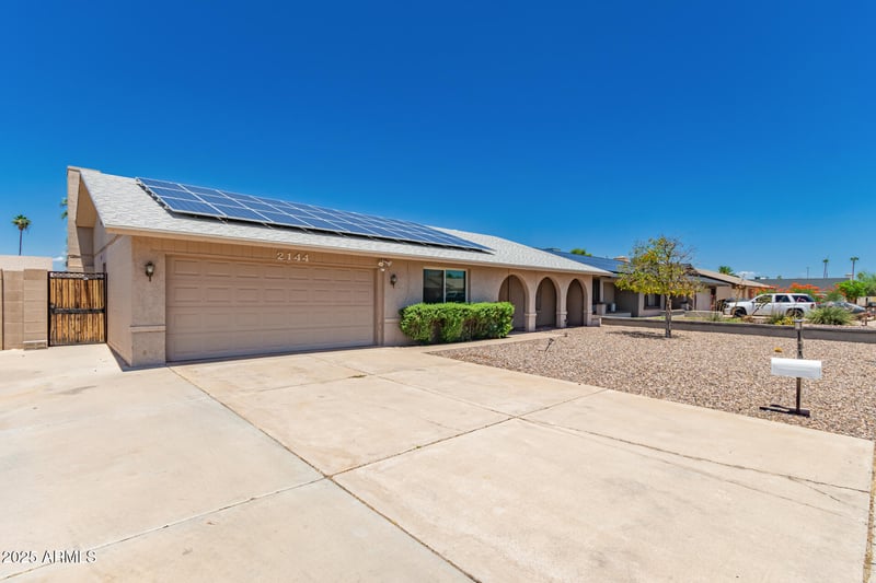 2144 Oxford Dr, Tempe, AZ 85283