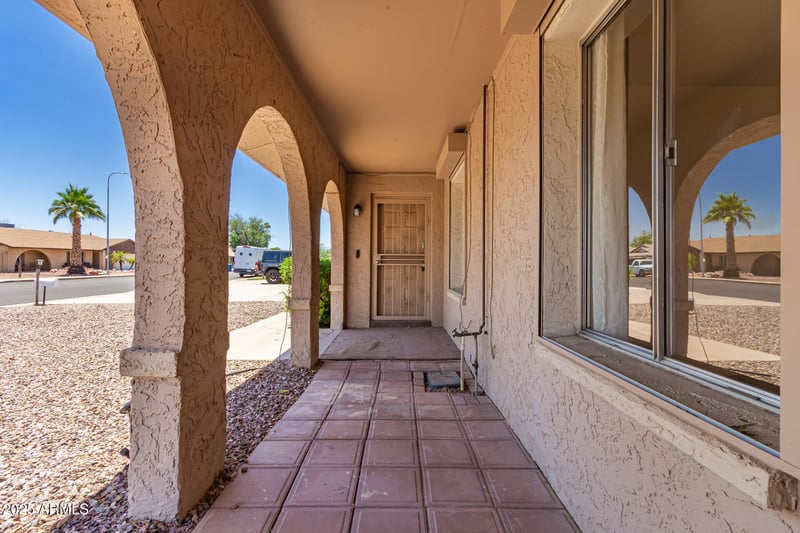 2144 Oxford Dr, Tempe, AZ 85283