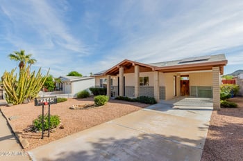 2145 Betty Elyse Ln, Phoenix, AZ 85022