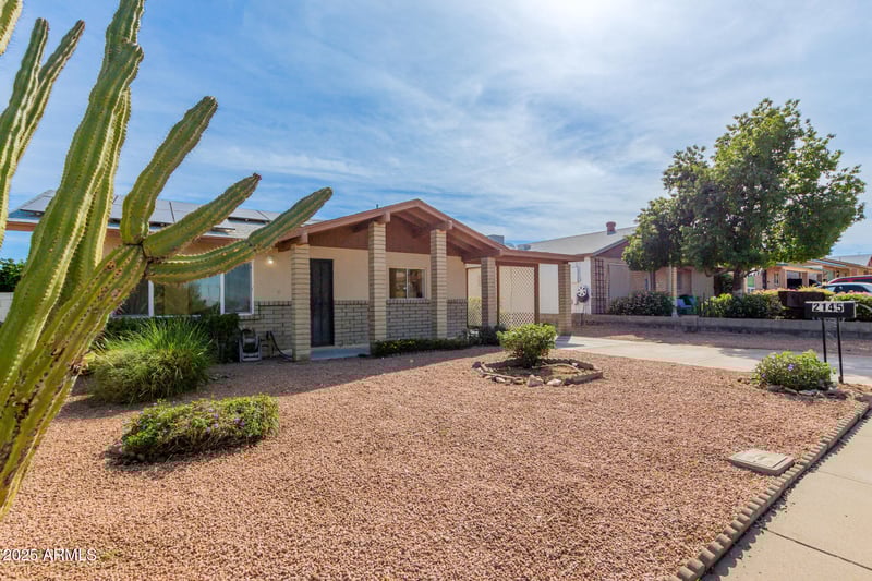 2145 Betty Elyse Ln, Phoenix, AZ 85022