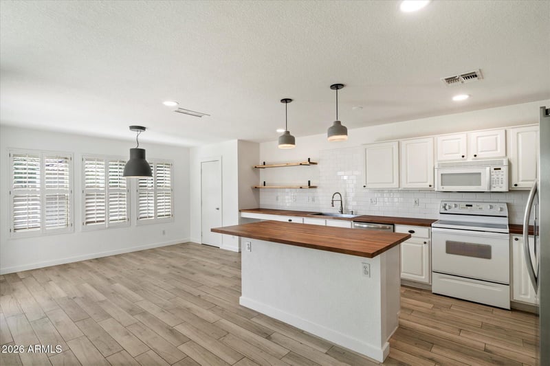 2145 E Longhorn Pl, Chandler, AZ 85286