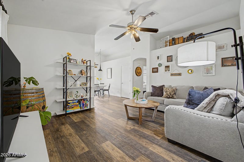 2145 E Williams Dr, Phoenix, AZ 85024