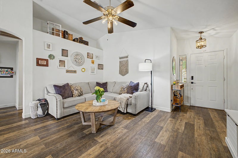2145 E Williams Dr, Phoenix, AZ 85024