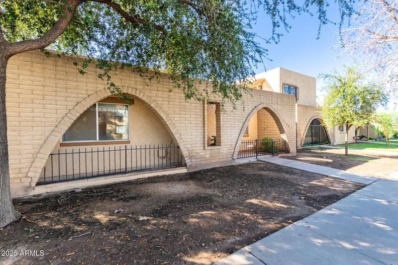 2145 Ellis Dr, Tempe, AZ 85282