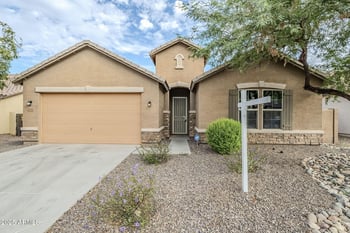2146 Ian Dr, Phoenix, AZ 85041