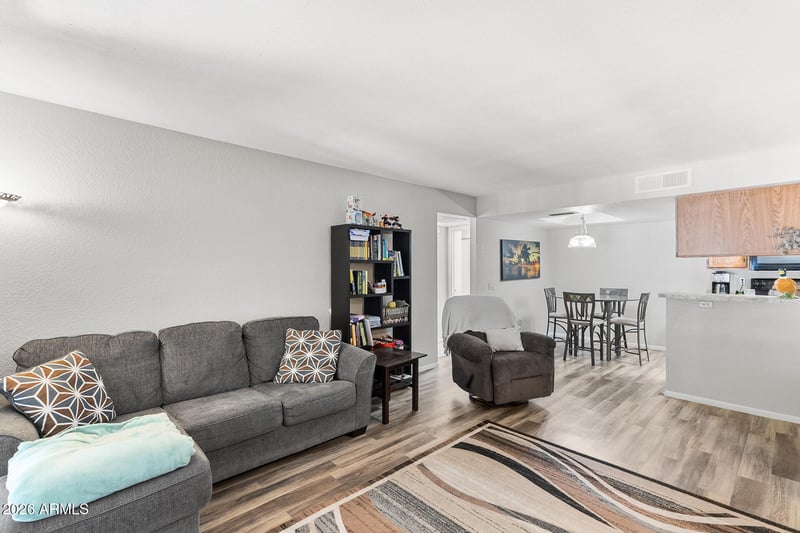 2146 Isabella Ave #215, Mesa, AZ 85202