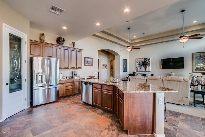 21462 E Russet Rd, Queen Creek, AZ 85142