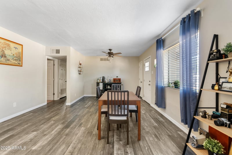 2147 Osborn Rd, Phoenix, AZ 85015