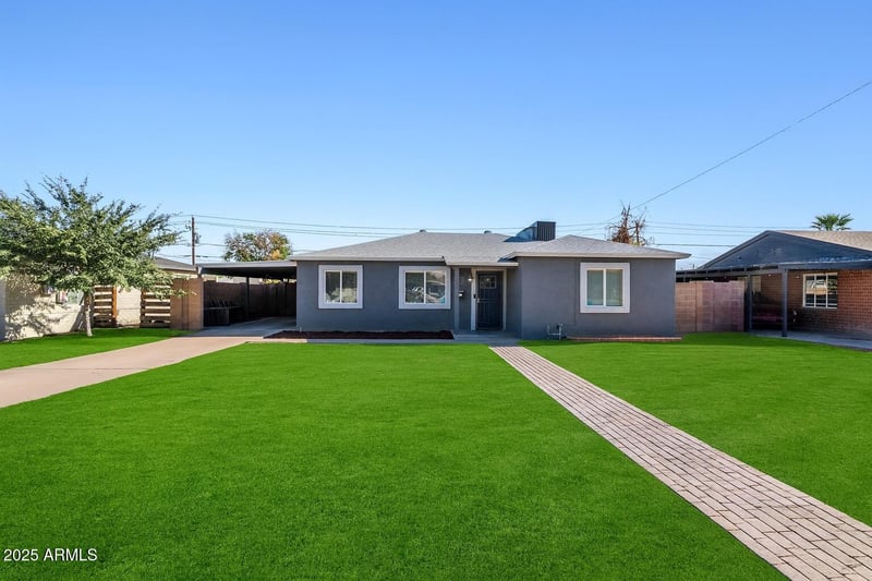 2147 Osborn Rd, Phoenix, AZ 85015