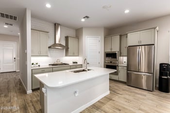 21479 104th Dr, Peoria, AZ 85382