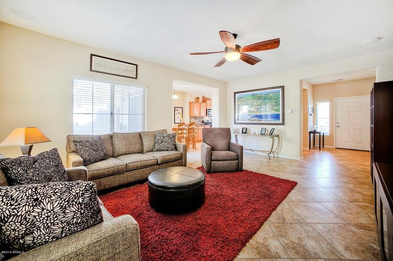 2149 W Scully Dr, Phoenix, AZ 85023