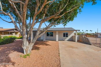 215 82nd Way, Mesa, AZ 85208