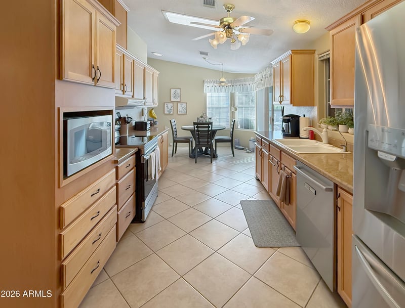 215 N Power Rd #284, Mesa, AZ 85205