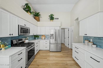 215 Starboard Dr, Gilbert, AZ 85234