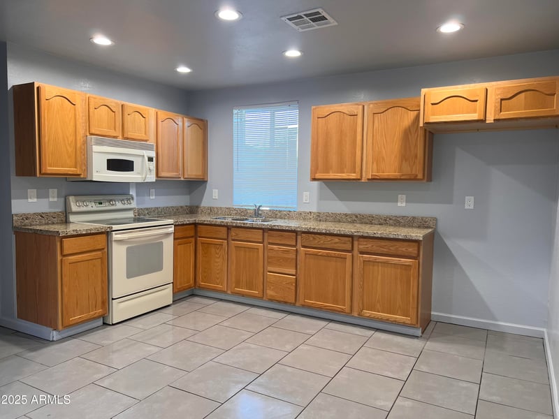 215 Pima Rd, Buckeye, AZ 85326