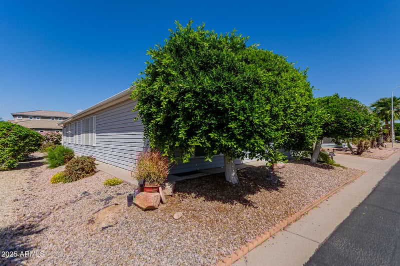 215 Power Rd #122, Mesa, AZ 85205