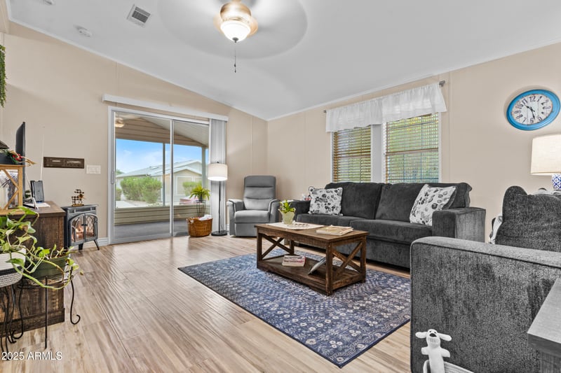 215 Power Rd #266, Mesa, AZ 85205