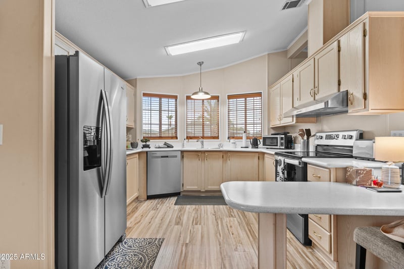 215 Power Rd #266, Mesa, AZ 85205