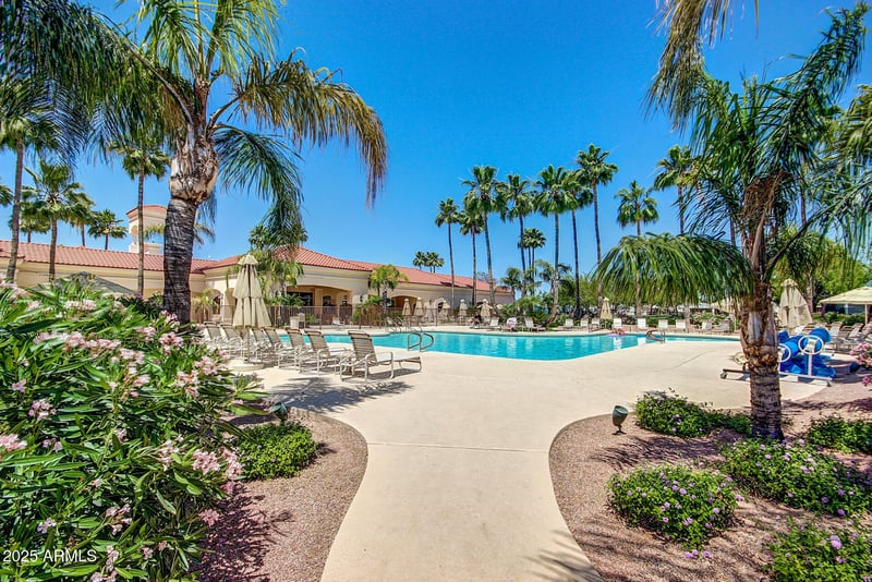 215 Power Rd #33, Mesa, AZ 85205