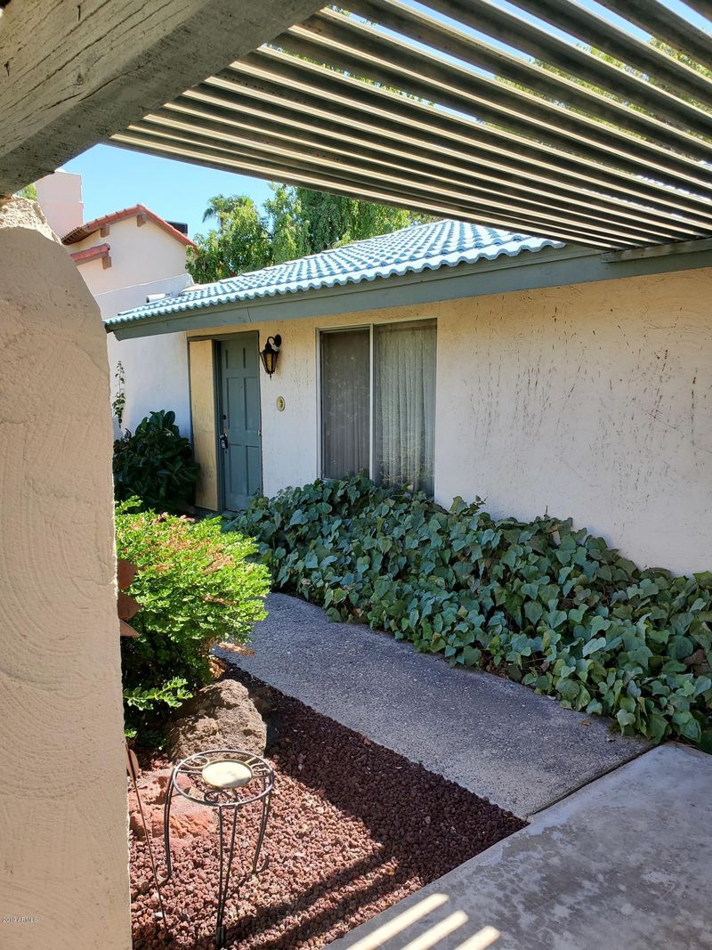 215 W Echo Ln, Phoenix, AZ 85021
