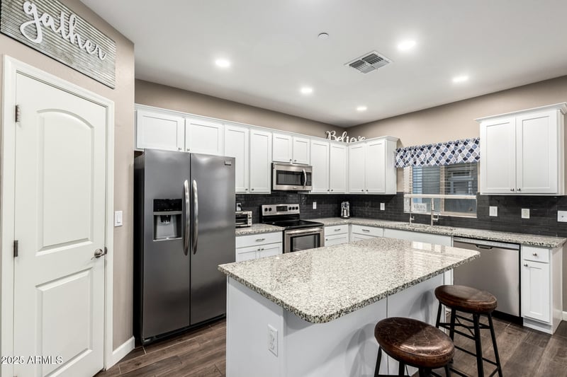 2150 Alameda Rd #1098, Phoenix, AZ 85085