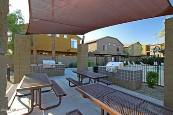 2150 Alameda Rd #1390, Phoenix, AZ 85085